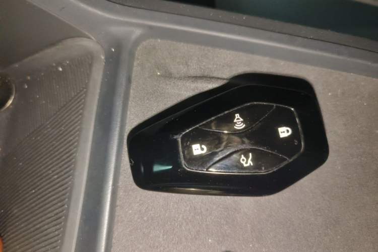 Used ARCFOX Alpha S5 2024 560MAX 185kW Vehicle Key