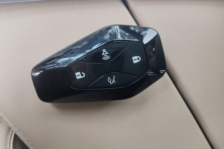 Used ARCFOX Alpha S5 2024 560PRO 185kW Vehicle Key