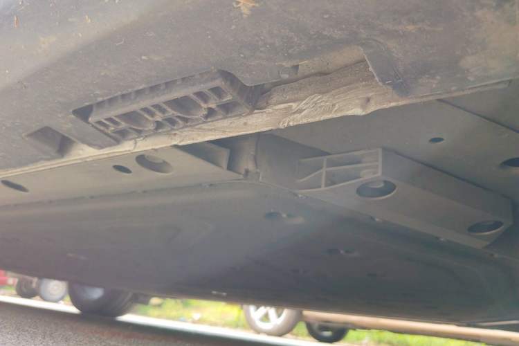 Used ARCFOX Alpha S5 2024 560MAX 185kW Chassis Front Right