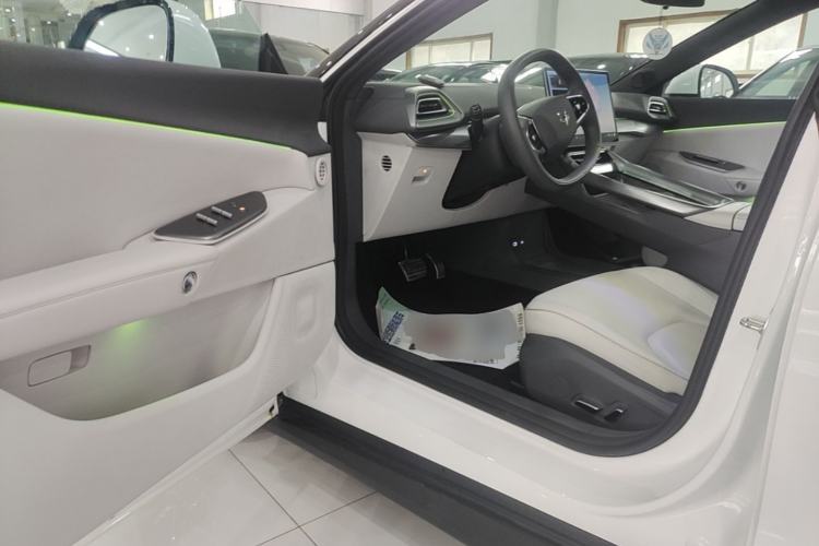 Used ARCFOX Alpha S5 2024 560MAX 185kW Driver Seat