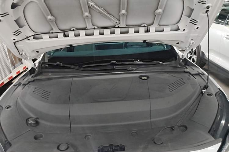 Used ARCFOX Alpha S5 2024 560PRO 185kW Engine Bay