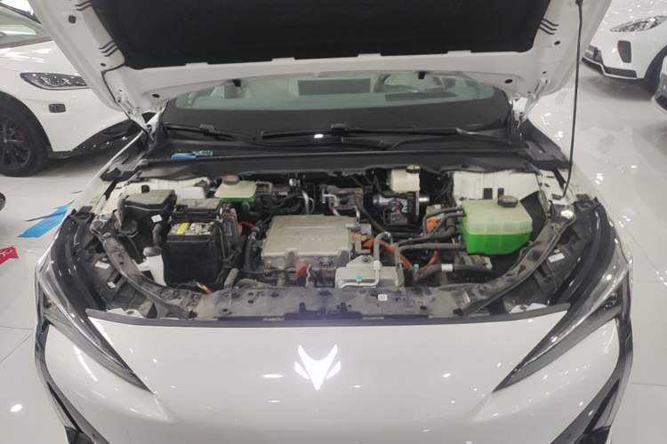 Used ARCFOX Alpha S5 2024 560MAX 185kW Engine Bay