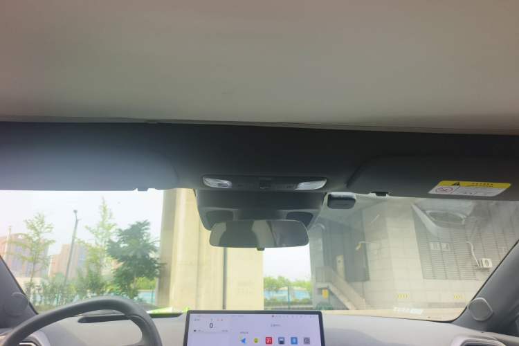 Used ARCFOX Alpha S5 2024 708MAX 200kW Headliner