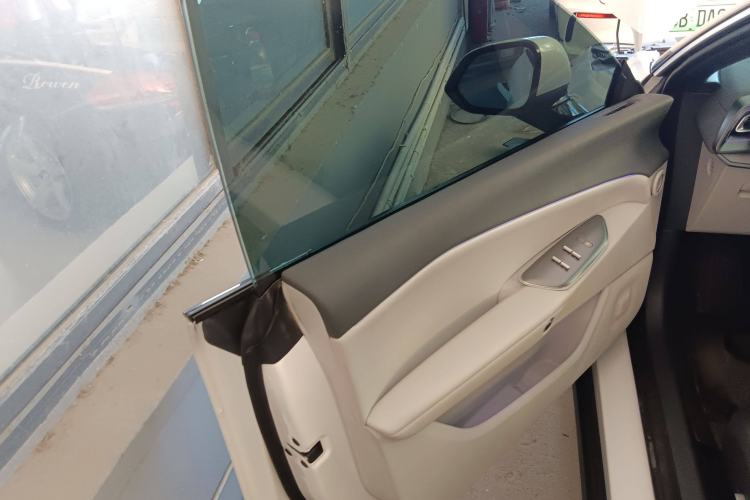 Used ARCFOX Alpha S5 2024 560MAX 185kW Interior 7