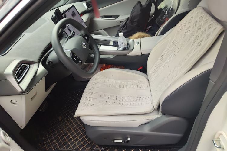Used ARCFOX Alpha S5 2024 560MAX 185kW Left Front Seat