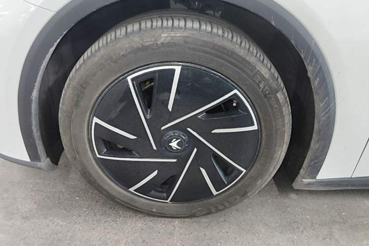 Used ARCFOX Alpha S5 2024 560PRO 185kW Left Front Wheel Hub
