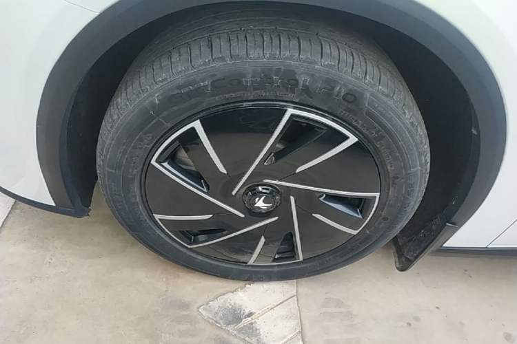 Used ARCFOX Alpha S5 2024 560PRO 185kW Left Front Wheel Hub