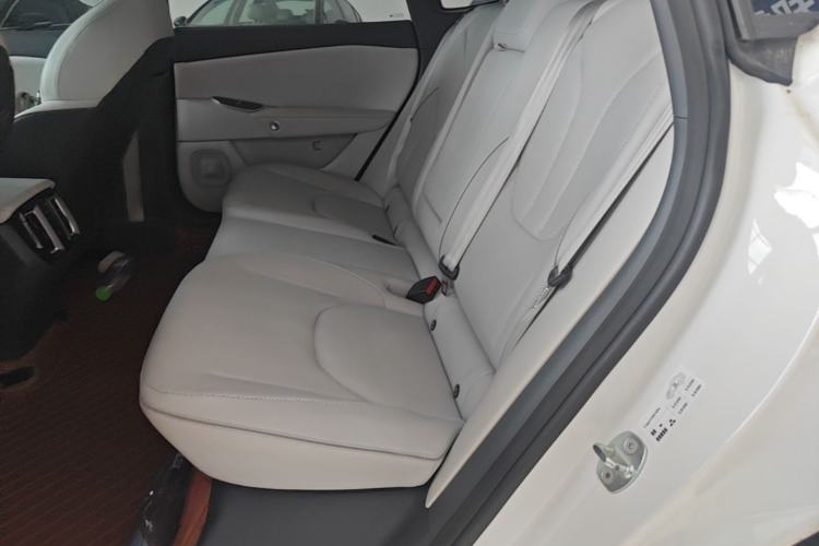 Used ARCFOX Alpha S5 2024 560PRO 185kW Left Rear Seat