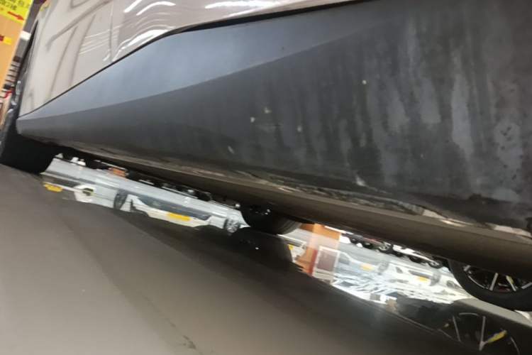 Used ARCFOX Alpha S5 2024 708MAX 200kW Left Side Sill