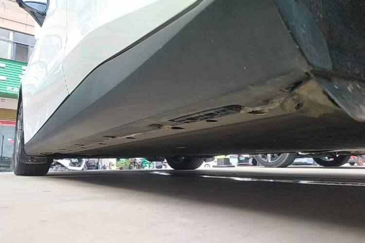 Used ARCFOX Alpha S5 2024 560PRO 185kW Left Side Sill