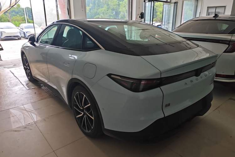 Used ARCFOX Alpha S5 2024 650ULTRA 390kW Rear Left 45 Deg