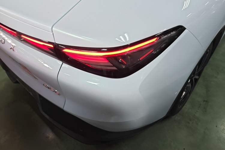 Used ARCFOX Alpha S5 2024 560MAX 185kW Right Rear Taillight