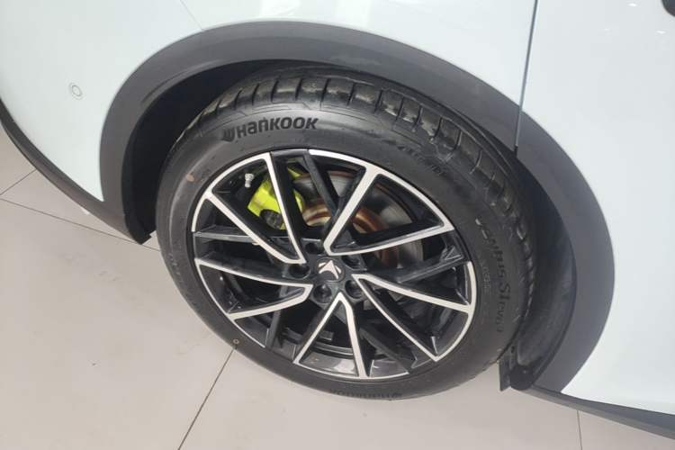 Used ARCFOX Alpha S5 2024 708MAX 200kW Right Rear Wheel Hub
