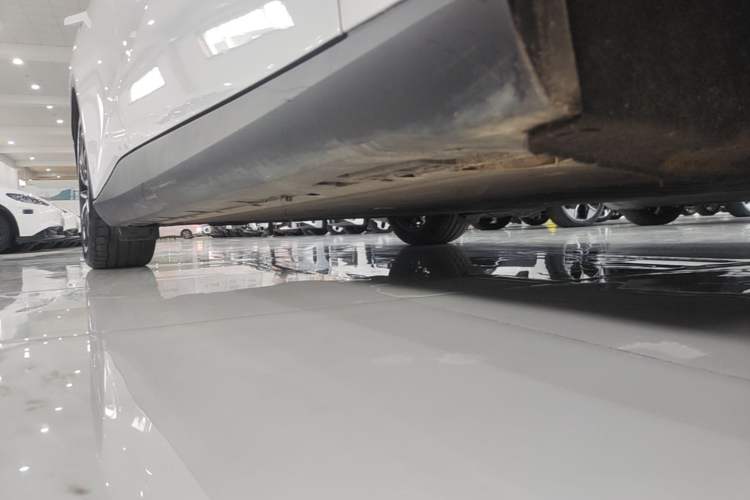 Used ARCFOX Alpha S5 2024 560MAX 185kW Right Side Sill