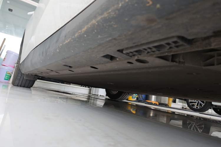 Used ARCFOX Alpha S5 2024 560MAX 185kW Right Side Sill