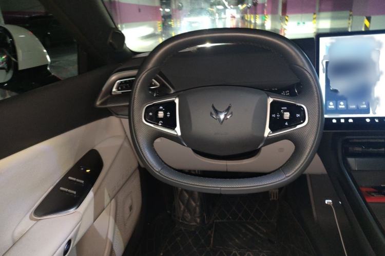 Used ARCFOX Alpha S5 2024 560PRO 185kW Steering Wheel
