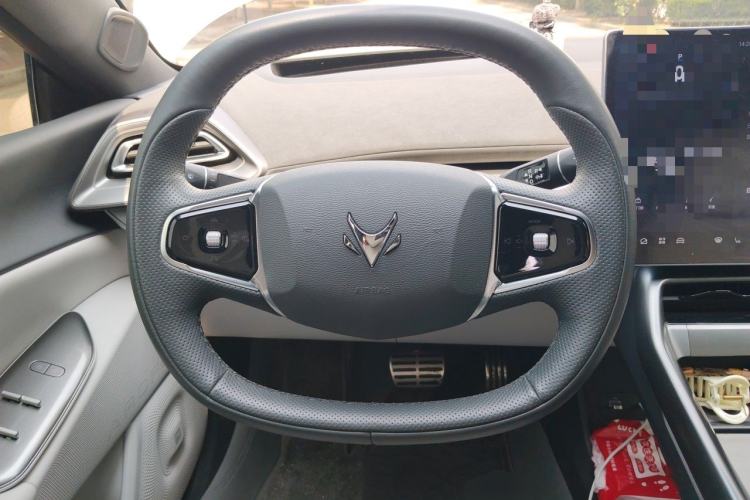 Used ARCFOX Alpha S5 2024 560MAX 185kW Steering Wheel