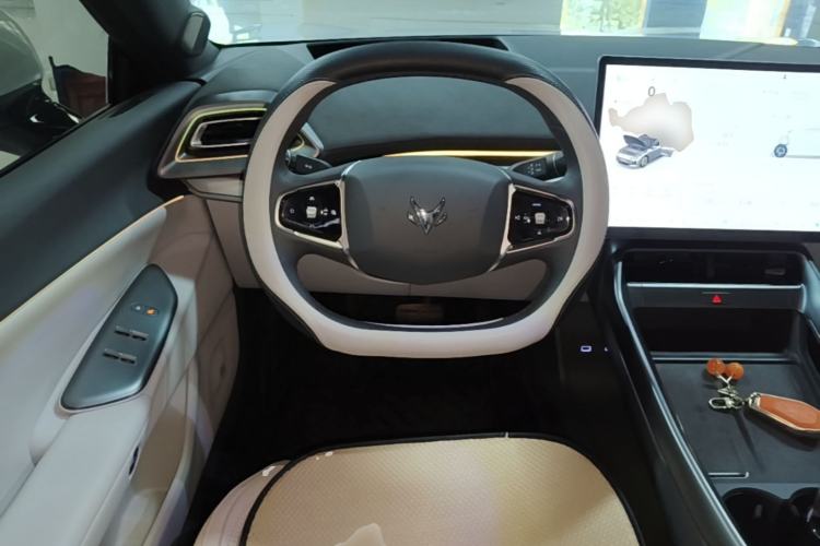 Used ARCFOX Alpha S5 2024 560MAX 185kW Steering Wheel