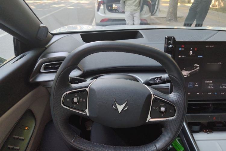 Used ARCFOX Alpha S5 2024 560MAX 185kW Steering Wheel