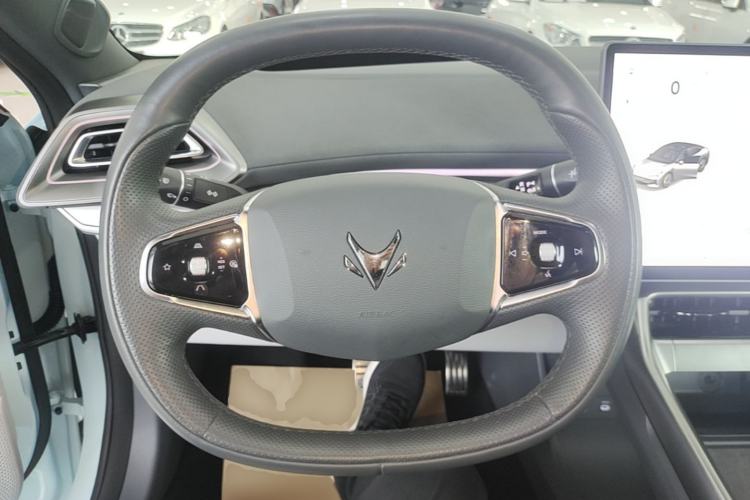 Used ARCFOX Alpha S5 2024 708MAX 200kW Steering Wheel