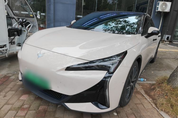 ARCFOX Alpha S5 2025 Facelifted 560MAX 185kW