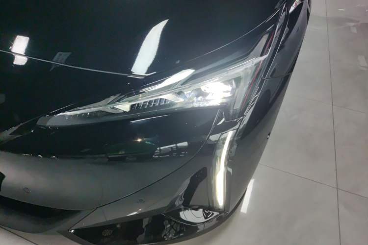 Used ARCFOX Alpha S5 2025 560MAX 185kW Left Front Headlight
