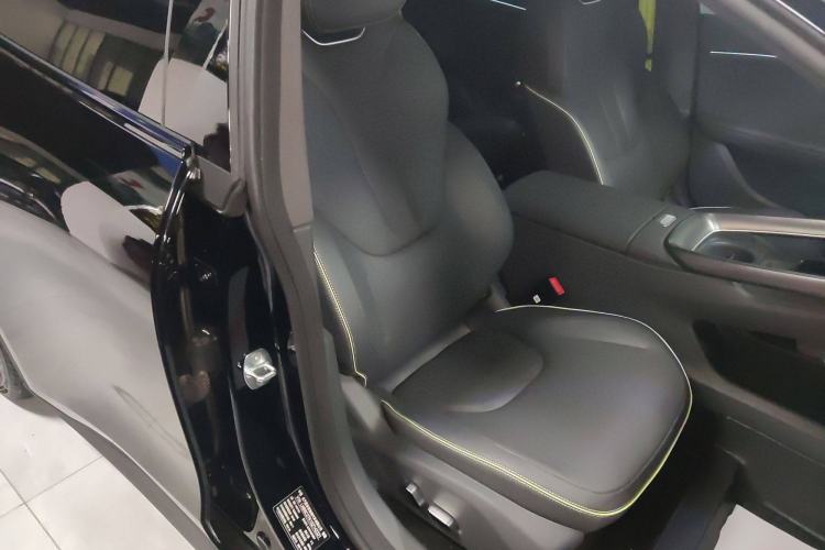 Used ARCFOX Alpha S5 2025 560MAX 185kW Right Front Seat