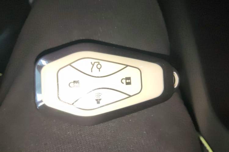 Used ARCFOX Alpha S5 2025 560MAX 185kW Vehicle Key