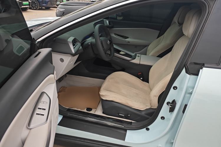 Used ARCFOX Alpha S5 2025 Facelifted 708MAX 200kW Driver Seat