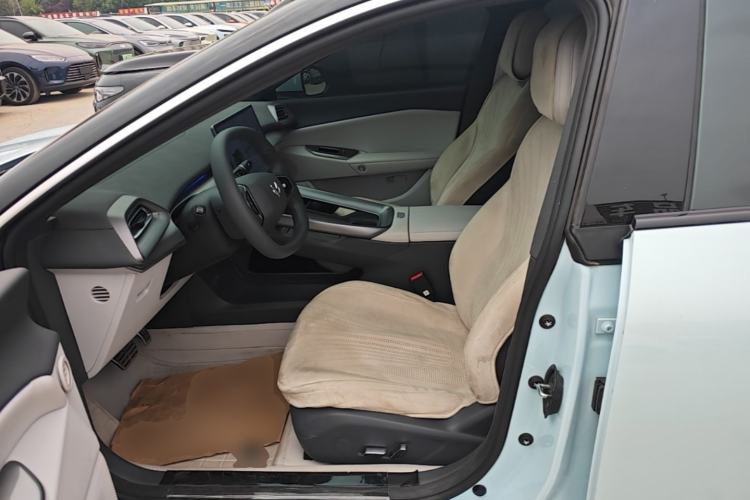 Used ARCFOX Alpha S5 2025 Facelifted 708MAX 200kW Left Front Seat