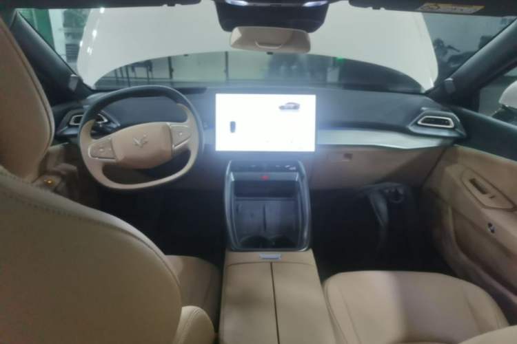 Used ARCFOX Alpha S5 2025 Facelifted 560MAX 185kW Center Console