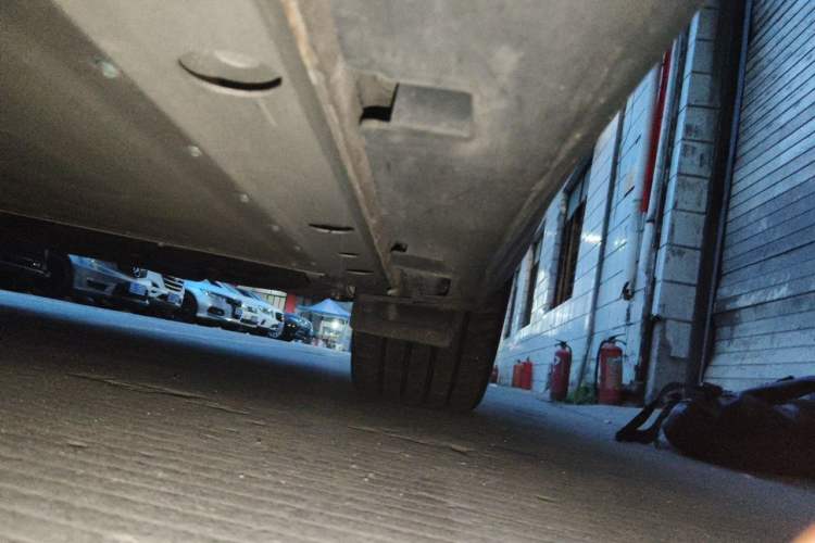 Used ARCFOX Alpha S5 2025 560MAX 185kW Chassis Front Left