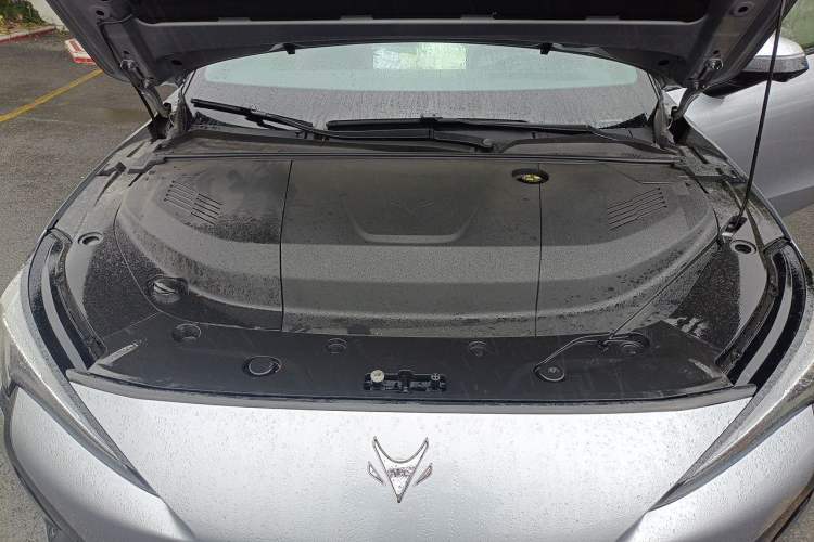 Used ARCFOX Alpha S5 2025 668MAX Shenxing Version 200kW Engine Bay