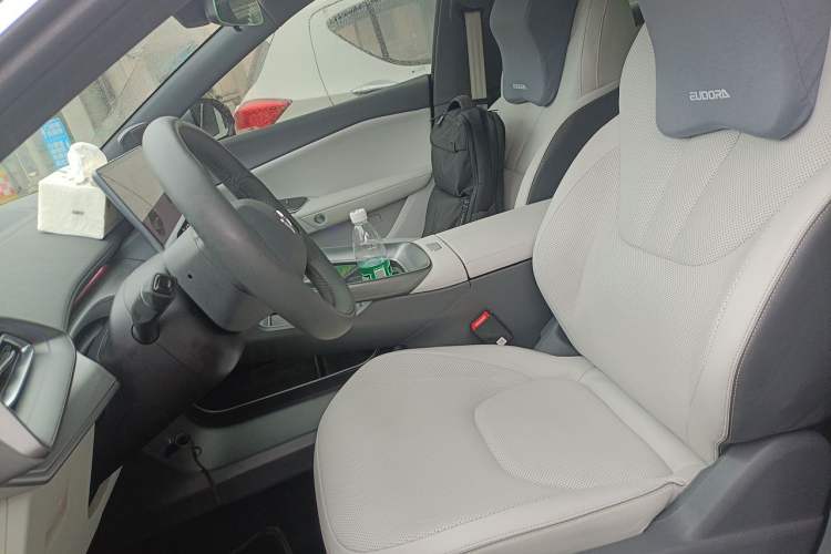 Used ARCFOX Alpha S5 2025 668MAX Shenxing Version 200kW Left Front Seat