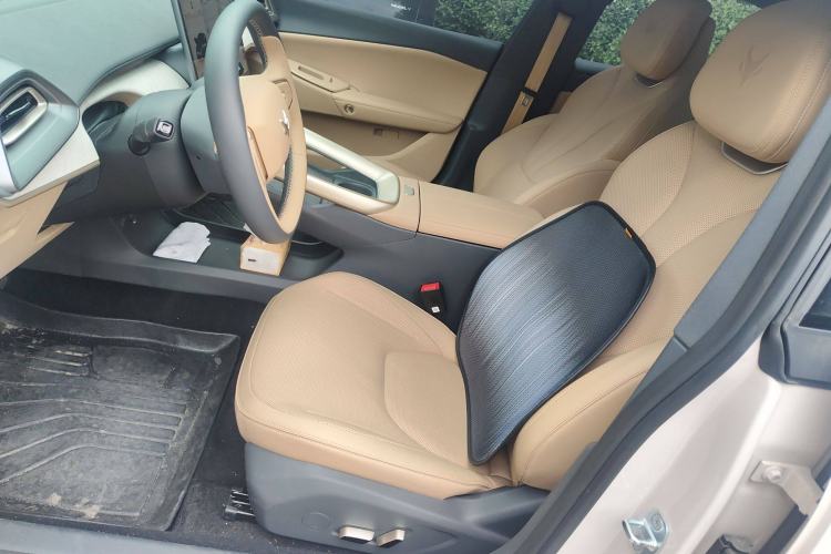 Used ARCFOX Alpha S5 2025 560MAX 185kW Left Front Seat