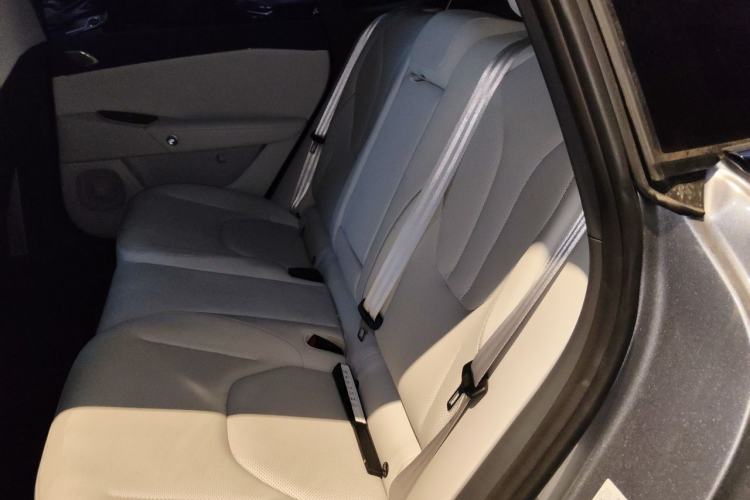 Used ARCFOX Alpha S5 2025 560MAX 185kW Left Rear Seat