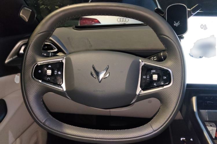 Used ARCFOX Alpha S5 2025 560MAX 185kW Steering Wheel