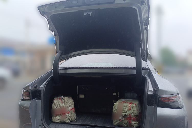 Used ARCFOX Alpha S5 2025 668MAX Shenxing Version 200kW Trunk