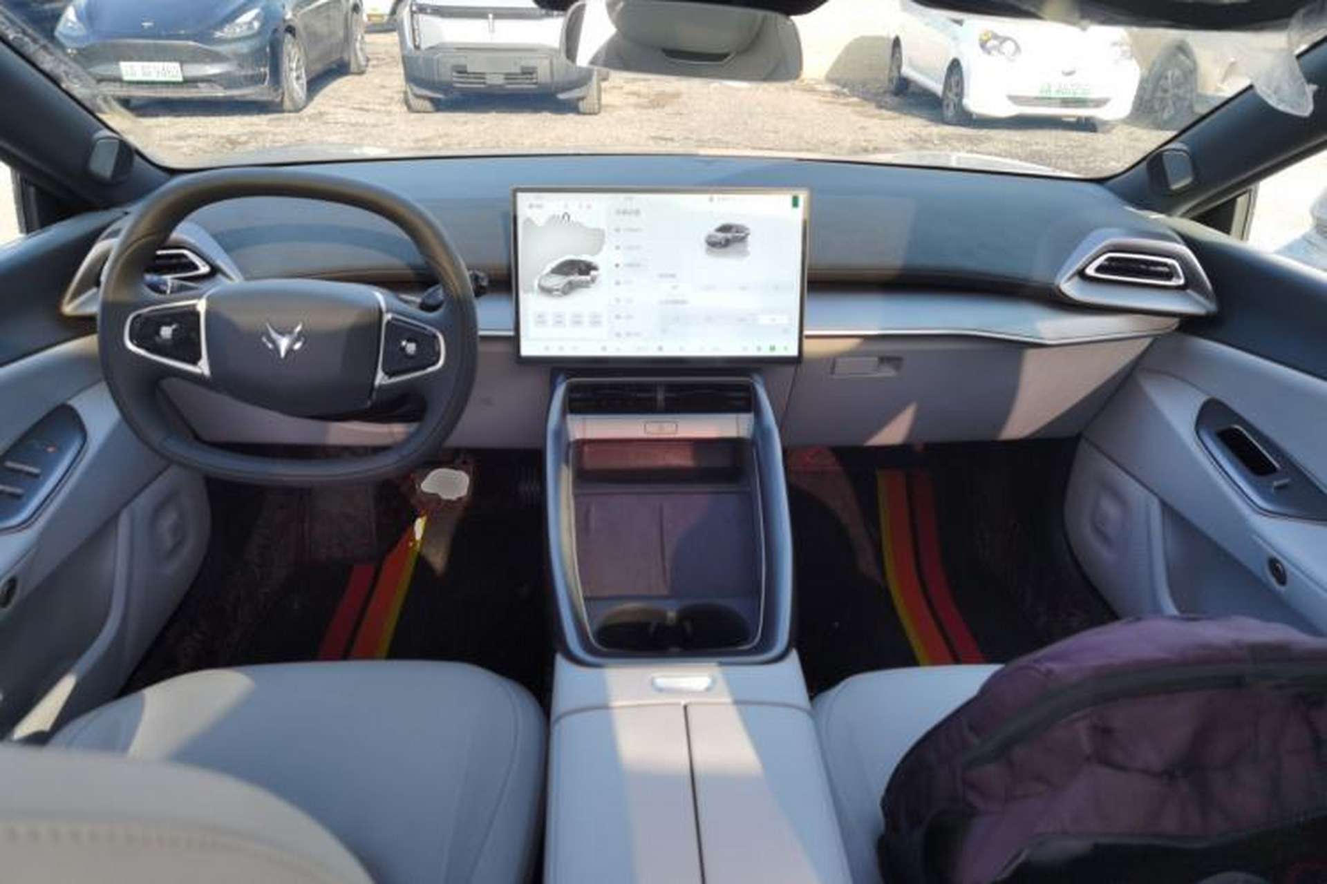 Used ARCFOX Alpha S5 2025 Facelifted 560PRO 185kW Center Console