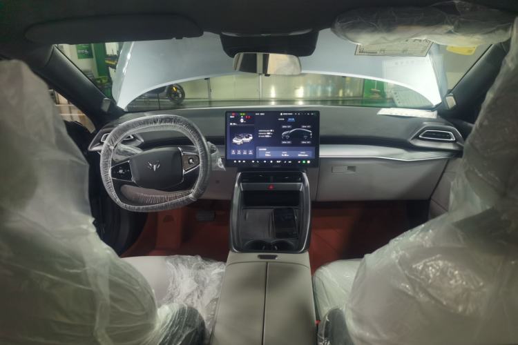 Used ARCFOX Alpha S5 2025 Facelifted 560PRO 185kW Center Console