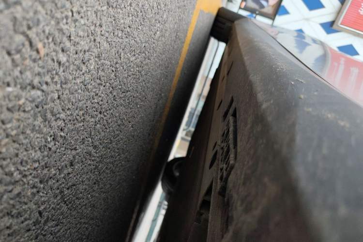 Used ARCFOX Alpha S5 2025 560PRO 185kW Chassis Front Right