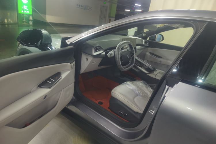 Used ARCFOX Alpha S5 2025 Facelifted 560PRO 185kW Driver Seat
