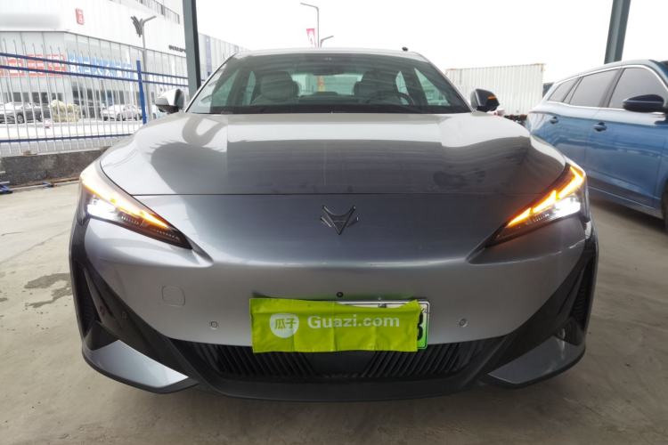Used ARCFOX Alpha S5 2025 560PRO 185kW Exterior 1
