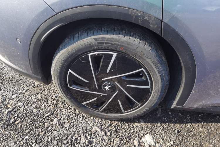 Used ARCFOX Alpha S5 2025 Facelifted 560PRO 185kW Exterior 4