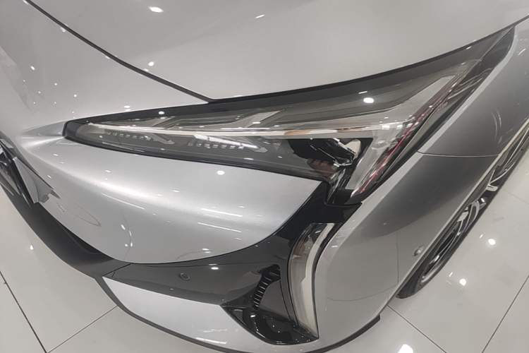 Used ARCFOX Alpha S5 2025 560MAX 185kW Left Front Headlight