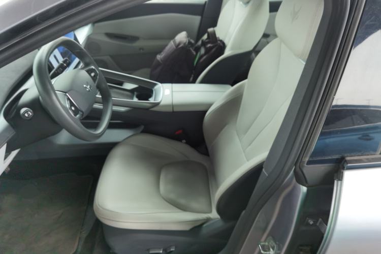 Used ARCFOX Alpha S5 2025 560PRO 185kW Left Front Seat