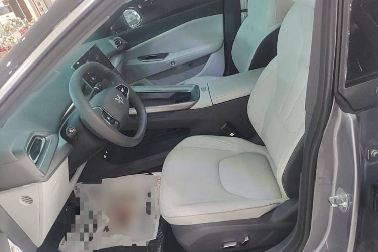 Used ARCFOX Alpha S5 2025 560MAX 185kW Left Front Seat