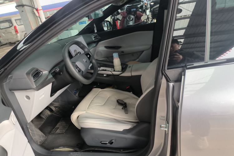 Used ARCFOX Alpha S5 2025 560PRO 185kW Left Front Seat