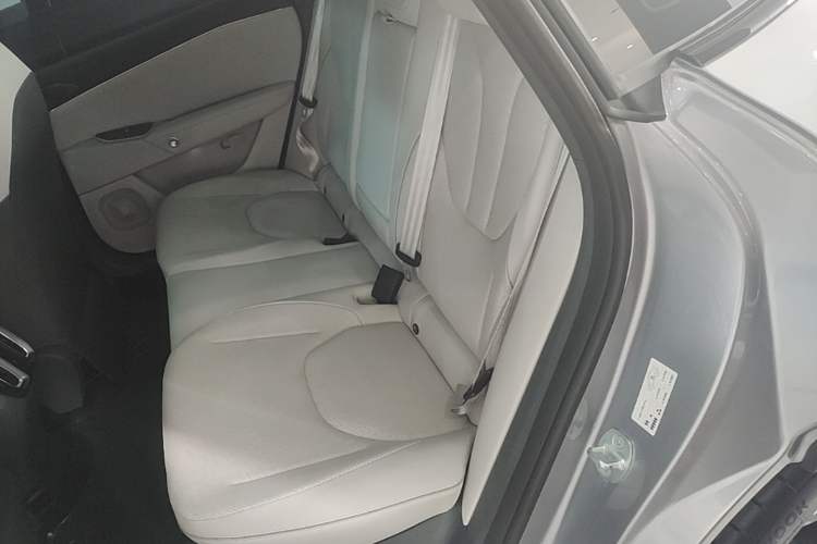 Used ARCFOX Alpha S5 2025 560MAX 185kW Left Rear Seat