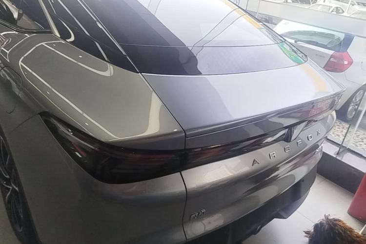 Used ARCFOX Alpha S5 2025 560MAX 185kW Rear